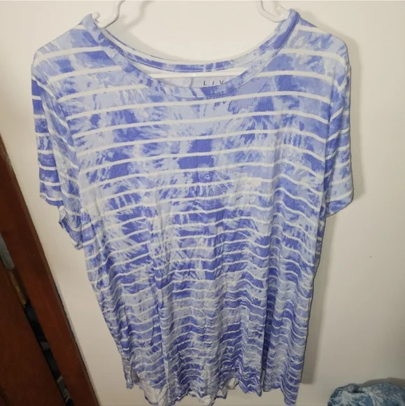 Livi Active tshirt - Picture 2 of 6